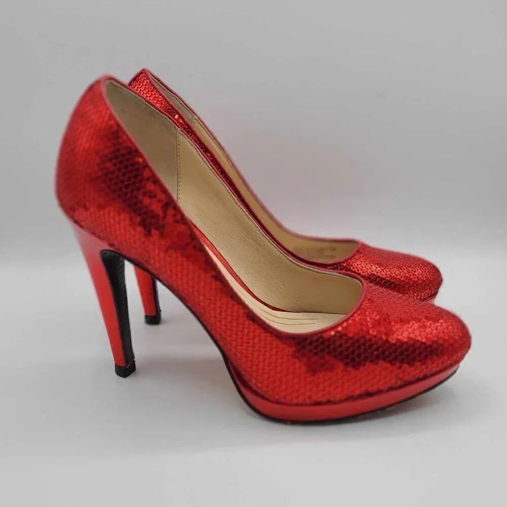 ColeโHaan Chelsea Red Sequin Tango Pump size 7โB